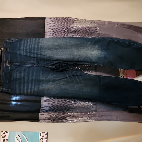 NWT PLUS SIZE OLD NAVY JEANS - Picture 1 of 2